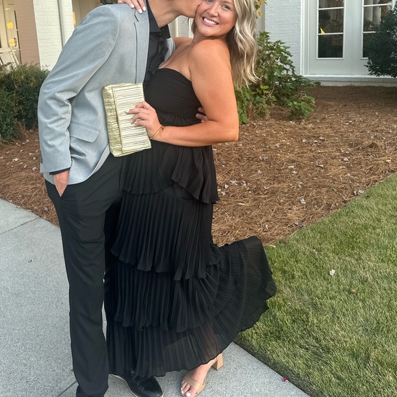 Lulus Tiered Maxi Dress (Seriously Sensational style) - Picture 3 of 3